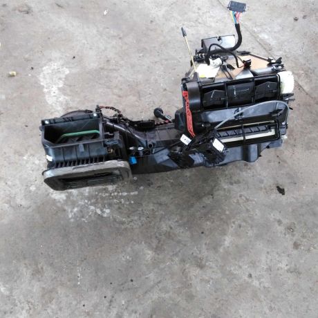 korpus-pecki-salona-volkswagen-jetta-vi-art-102069-big-0