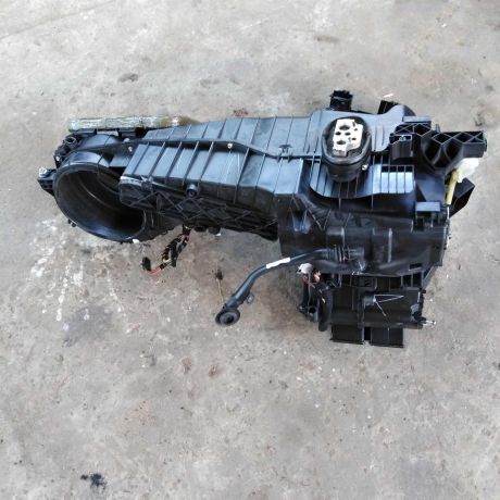 korpus-pecki-salona-volkswagen-jetta-vi-art-102069-big-2