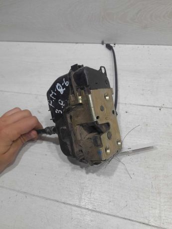 zamok-dveri-zadnii-pravyi-renault-megane-ii-art-102449-big-1