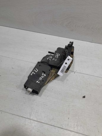 zamok-dveri-perednii-levyi-volvo-s40-volvo-v40-art-102753-big-0