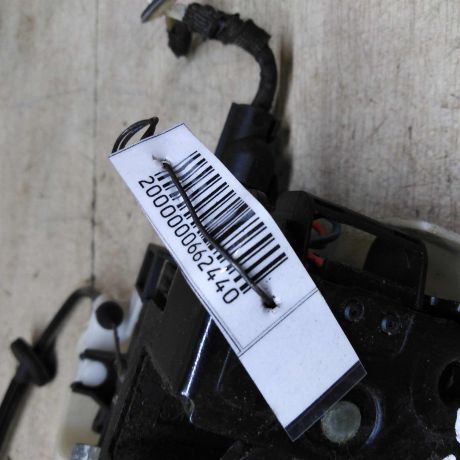 zamok-dveri-zadnii-levyi-volkswagen-jetta-5-art-102848-big-1