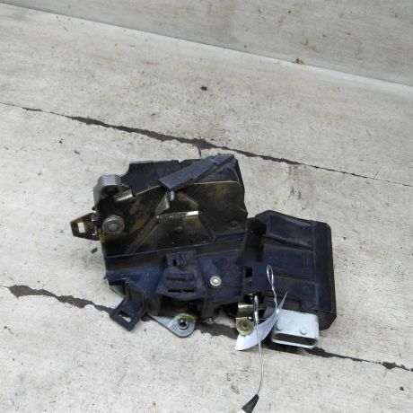 zamok-dveri-zadnii-pravyi-bmw-e39-art-103523-big-1