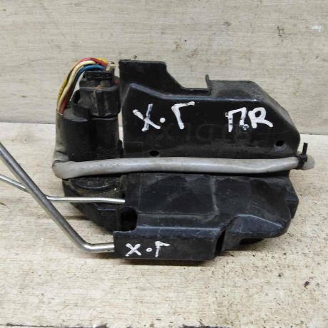 zamok-dveri-perednei-pravoi-hyundai-getz-art-103808-big-0