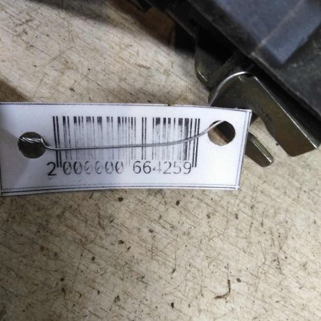 zamok-dveri-zadnii-levyi-audi-a4-b5-art-103841-big-1