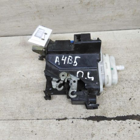 zamok-dveri-perednii-levyi-audi-a4-b5-art-103852-big-0