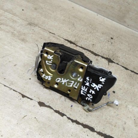 zamok-dveri-perednii-pravyi-peugeot-307-art-104713-big-2