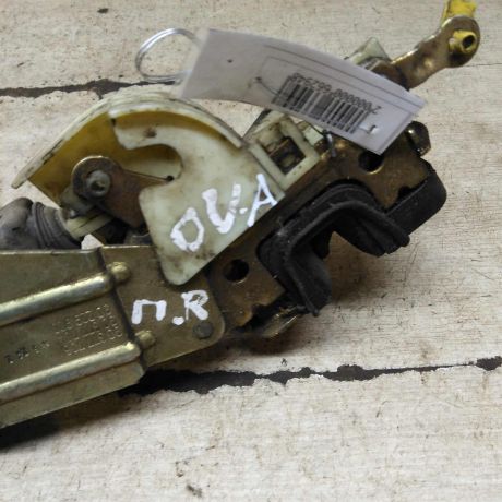 zamok-dveri-perednii-pravyi-opel-vectra-a-art-104819-big-1