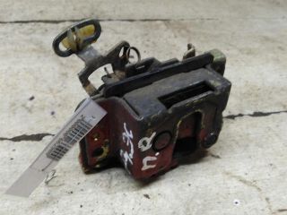 zamok-dveri-perednii-pravyi-daewoo-espero-art-104923