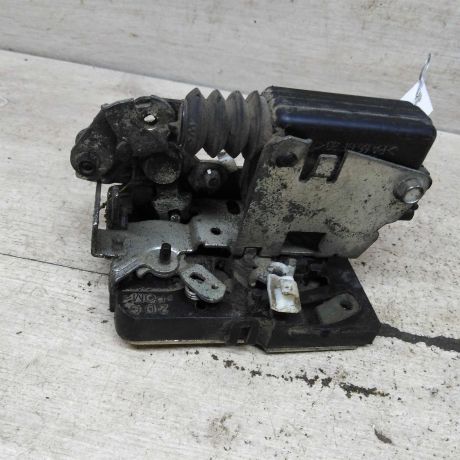 zamok-dveri-zadnii-pravyi-renault-logan-i-art-105005-big-0