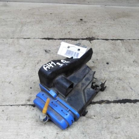 zamok-dveri-zadnii-pravyi-audi-a4-b5-art-105395-big-0