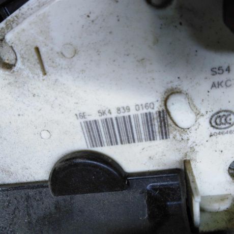 zamok-dveri-zadnii-pravyi-volkswagen-jetta-vi-art-105504-big-1