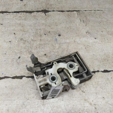 zamok-dveri-zadnii-levyi-volkswagen-passat-b2-art-105548-big-0