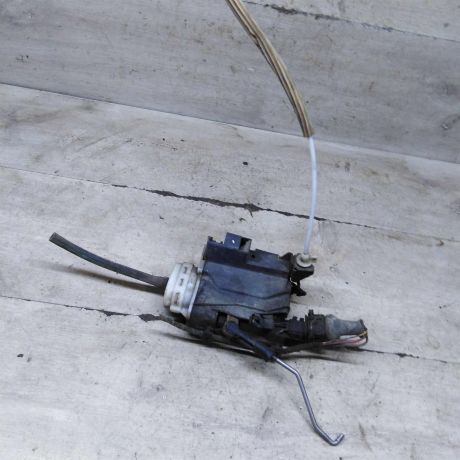 zamok-dveri-perednii-pravyi-audi-100-c4-art-105769-big-1