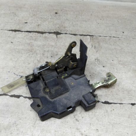 zamok-dveri-perednii-levyi-bmw-e34-art-105790-big-0