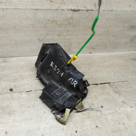 zamok-dveri-perednii-pravyi-bmw-e39-art-105825-big-2