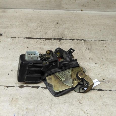 zamok-dveri-zadnii-pravyi-bmw-e39-art-105828-big-0