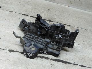 zamok-dveri-perednii-pravyi-mercedes-benz-e-klass-w210-art-105848