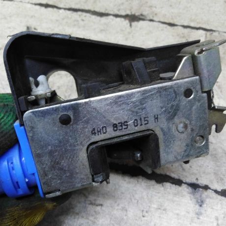 zamok-dveri-zadnii-levyi-audi-a4-b5-art-105913-big-2