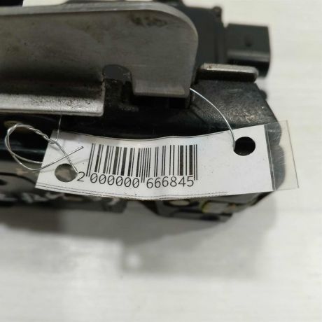 zamok-dveri-perednii-pravyi-audi-a4-b7-audi-a4-b6-art-107213-big-3