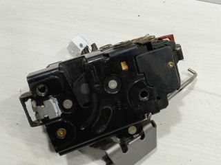 zamok-dveri-zadnii-pravyi-audi-a4-b7-audi-a4-b6-art-107219