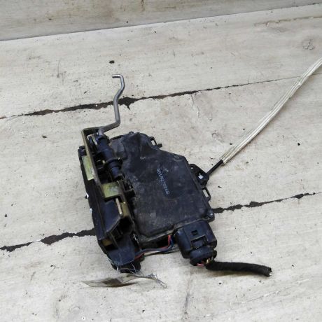 zamok-dveri-perednii-pravyi-audi-a6-c5-art-107580-big-0