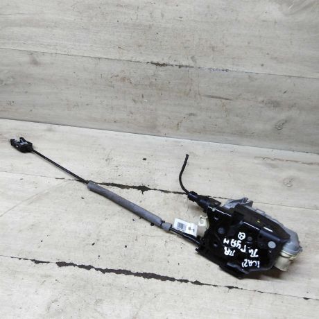 zamok-dveri-perednii-pravyi-volkswagen-tiguan-i-art-107860-big-0