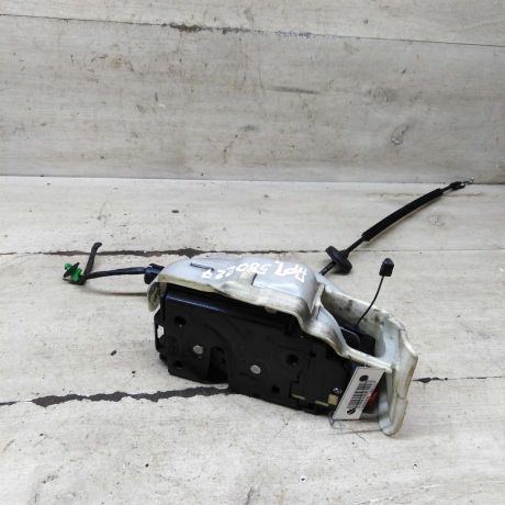 zamok-dveri-perednii-levyi-volkswagen-jetta-5-volkswagen-golf-5-pravyi-rul-art-108164-big-0