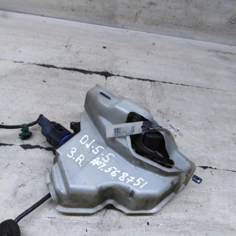 zamok-dveri-zadnii-pravyi-volkswagen-jetta-5-volkswagen-golf-5-art-108166-big-1