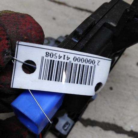 zamok-dveri-perednii-pravyi-skoda-octavia-a5-restailing-art-108816-big-4