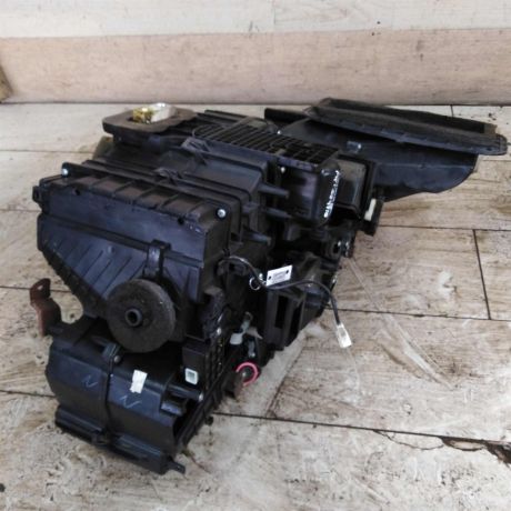 korpus-pecki-salona-nissan-tiida-i-art-110019-big-5