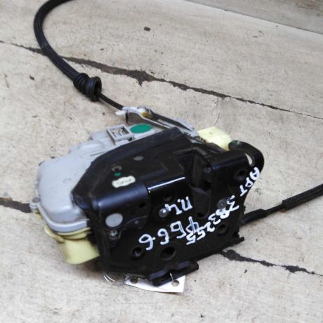 zamok-dveri-perednii-levyi-volkswagen-passat-b6-art-110404-big-4