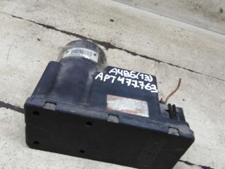 vakuumnoe-ustroistvo-sistemy-centralnogo-zamka-audi-a4-b5-art-110807