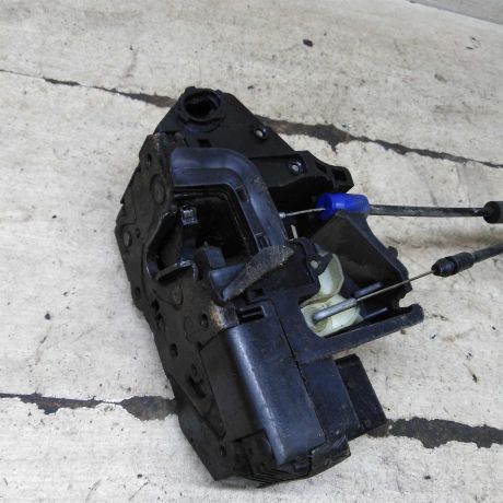 zamok-dveri-perednii-pravyi-geely-emgrand-ec7-art-110942-big-4