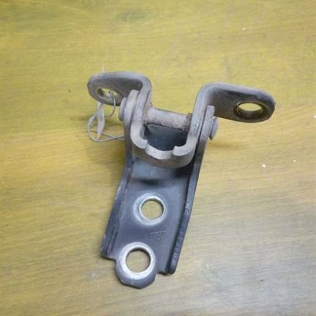 petlia-dveri-peredniaia-pravaia-nizniaia-honda-jazz-art-10705-big-2