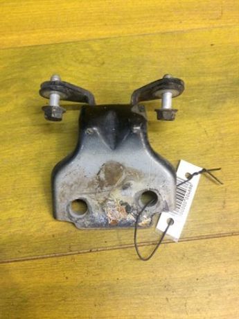 petlia-dveri-peredniaia-pravaia-nizniaia-zaz-sens-art-11007-big-1