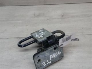 petlia-dveri-zadniaia-levaia-nizniaia-audi-a6-s6-art-11364