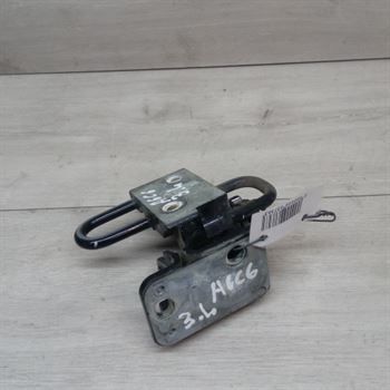 petlia-dveri-zadniaia-levaia-nizniaia-audi-a6-s6-art-11364-big-0