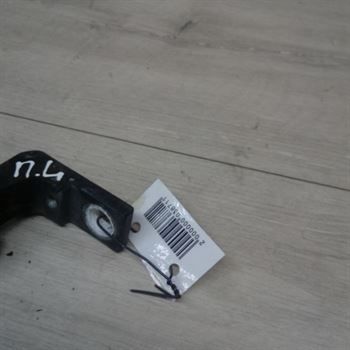 petlia-dveri-peredniaia-levaia-verxniaia-audi-a6-s6-art-11414-big-1