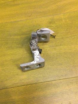 petlia-dveri-peredniaia-pravaia-verxniaia-volkswagen-polo-5-art-12026-big-0