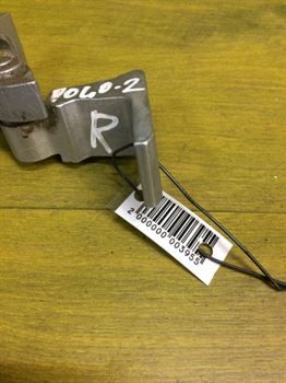 petlia-dveri-peredniaia-pravaia-verxniaia-volkswagen-polo-5-art-12028-big-1