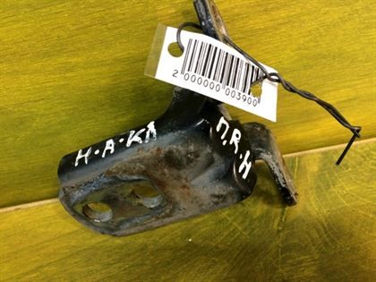 petlia-dveri-peredniaia-pravaia-nizniaia-nissan-almera-classic-art-12517-big-0