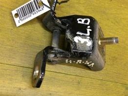 petlia-dveri-zadniaia-levaia-verxniaia-nissan-almera-classic-art-12519