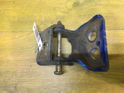 petlia-dveri-zadniaia-levaia-nizniaia-peugeot-307-art-12627-big-1