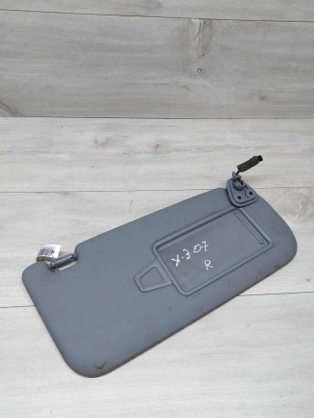 kozyrek-solncezashhitnyi-hyundai-elantra-hd-art-13155-big-0