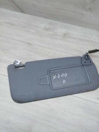 kozyrek-solncezashhitnyi-hyundai-elantra-hd-art-13155-big-2