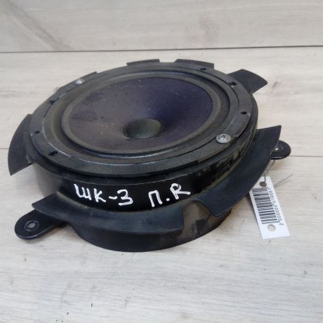 dinamik-akusticeskii-perednii-pravyi-skoda-octavia-tour-art-13307-big-0