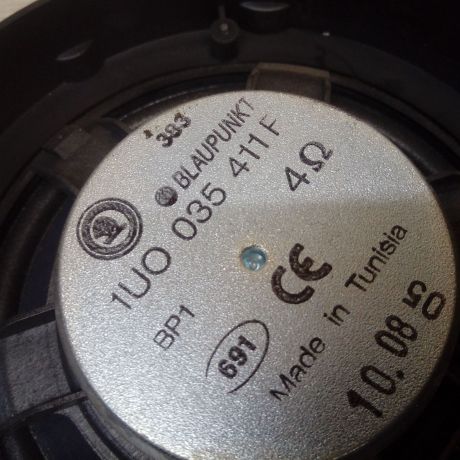 dinamik-akusticeskii-perednii-levyi-skoda-octavia-tour-art-13308-big-2