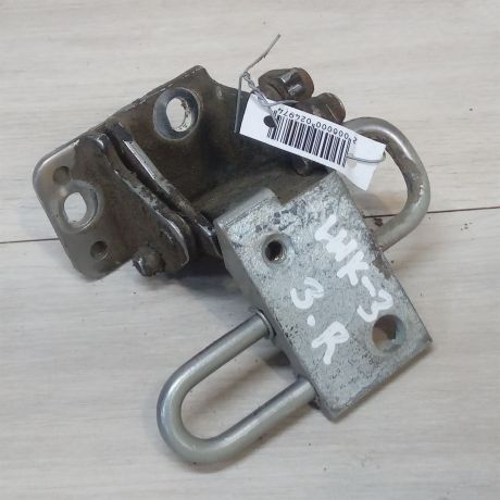 petlia-dveri-zadniaia-pravaia-nizniaia-skoda-octavia-tour-art-13693-big-0