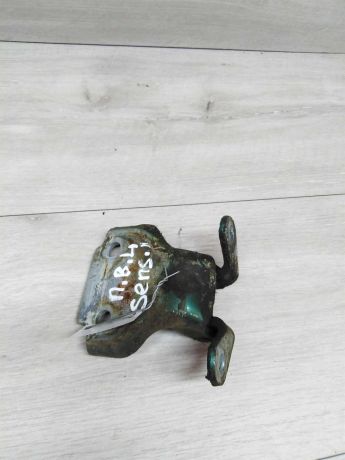 petlia-dveri-peredniaia-levaia-verxniaia-zaz-sens-art-13717-big-0