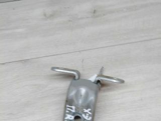 petlia-dveri-peredniaia-pravaia-nizniaia-hyundai-elantra-art-13777